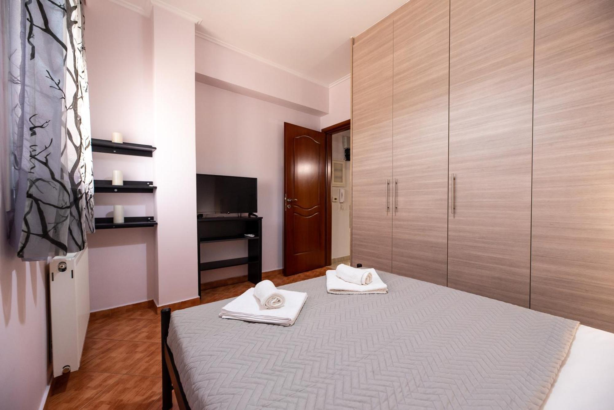 Sea And Airport Apartment Artemida  Luaran gambar